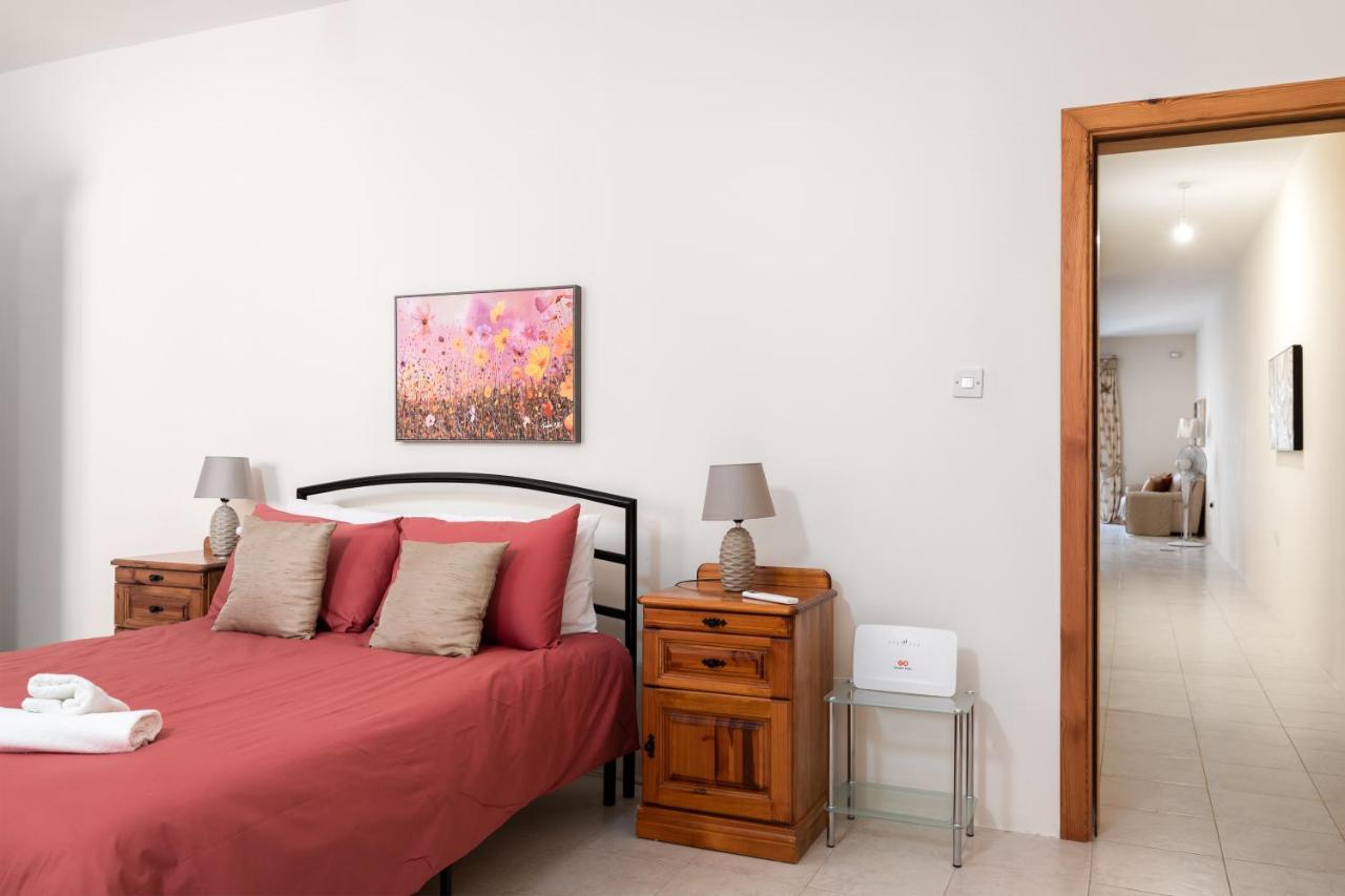 Spacious, Bright & Cosy 2 Bedroom 2 Bathroom Apartment - Msida Uni Heights Exteriér fotografie