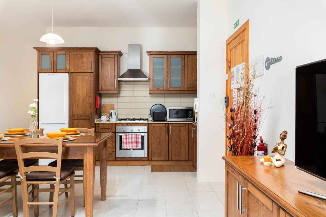 Spacious, Bright & Cosy 2 Bedroom 2 Bathroom Apartment - Msida Uni Heights Exteriér fotografie
